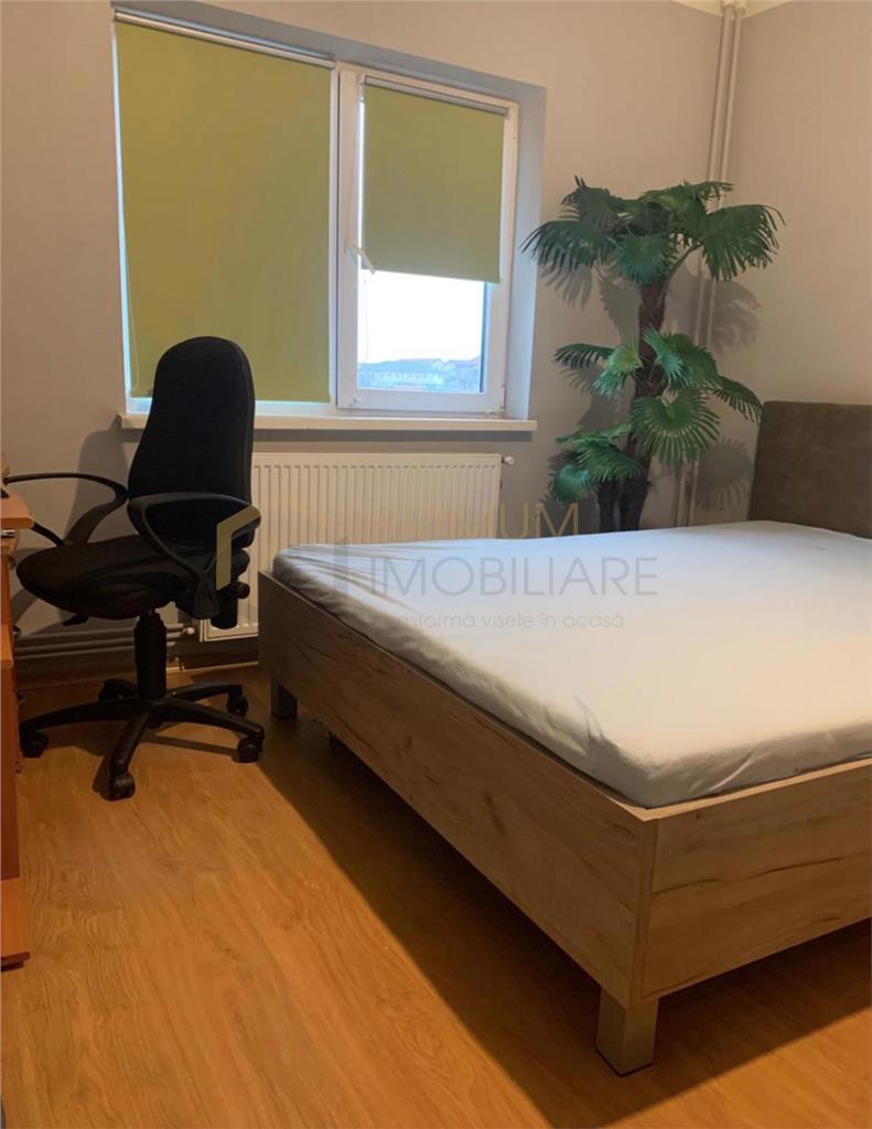 Apartament 2 camere decomandat, renovat, mobilat, in zona Lipovei