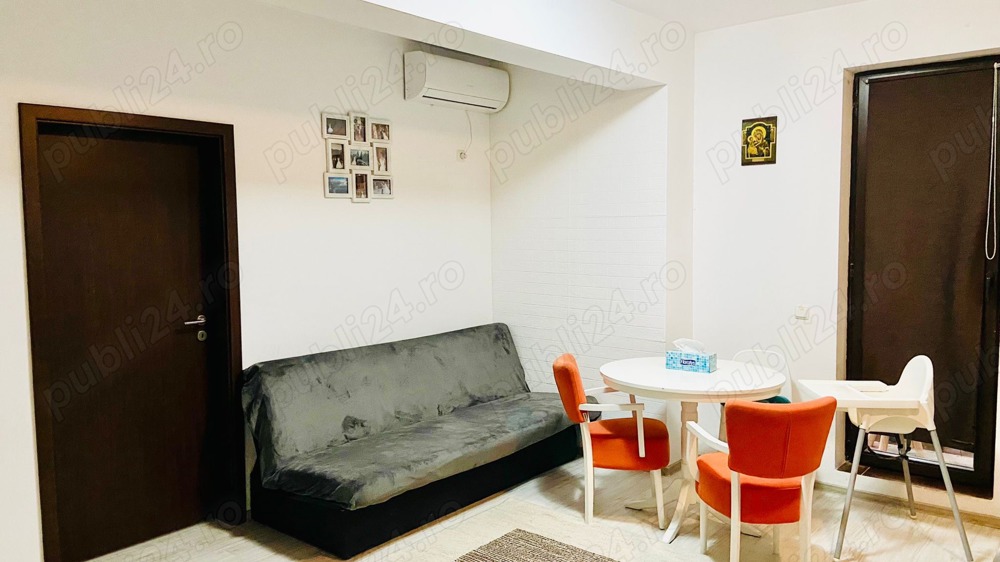 Vand apartament 3 camere