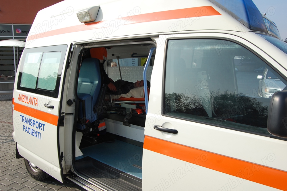 Serviciul de Ambulanta Privata Tonimed angajeaza ambulantier cu atestat si domiciliul  in sectorul 6