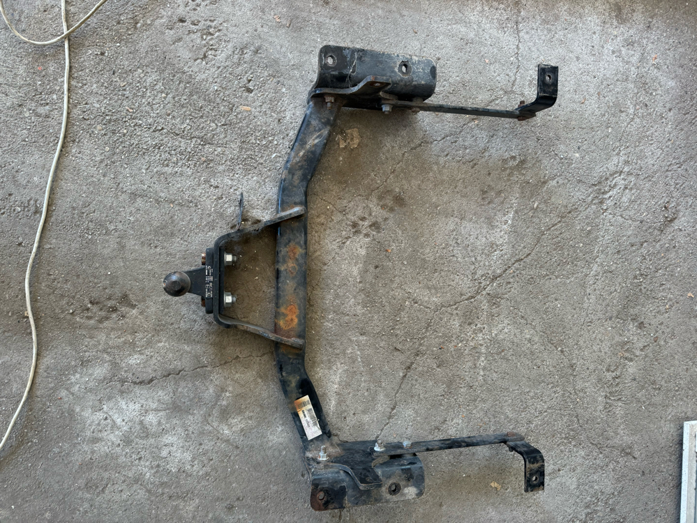carlig remorca marca Brink Renault Master , movano , nissan 
