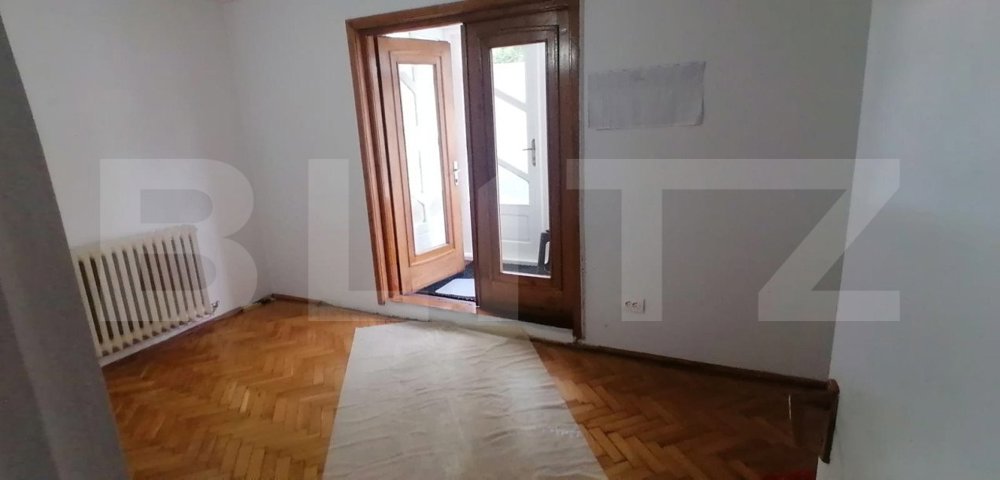 Spatiu comercial 53 mp la parter zona Arnsberg