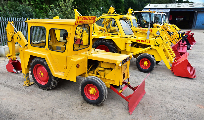 Buldoexcavator JCB 3D 