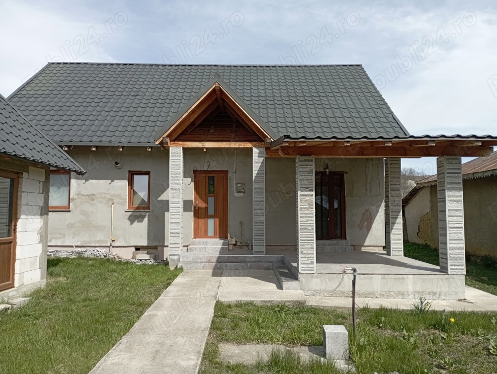 Casa,sat Cleja,strada Armoniei,nr 32,judet Bacau