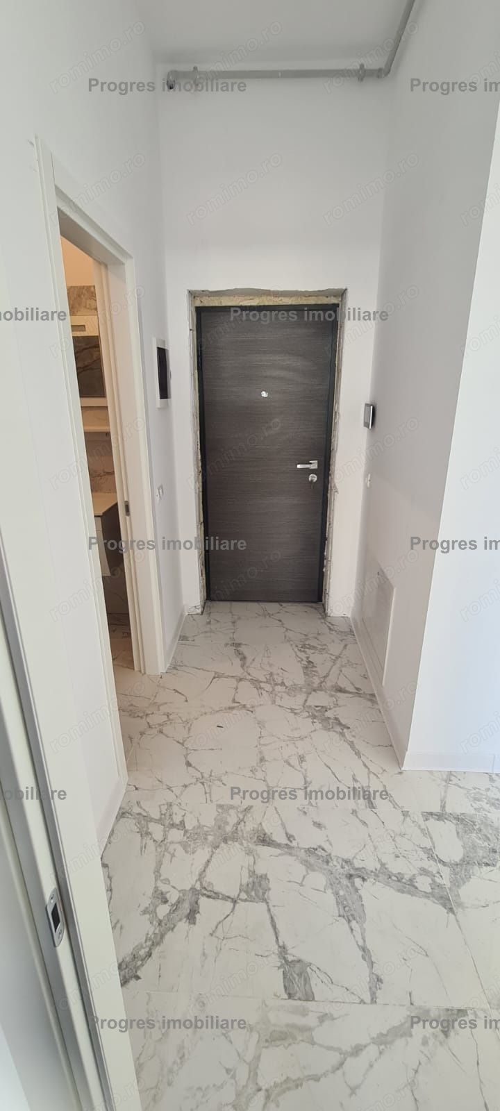  Apartament 2 camere - loc de parcare - etaj 1 - 69.900 euro