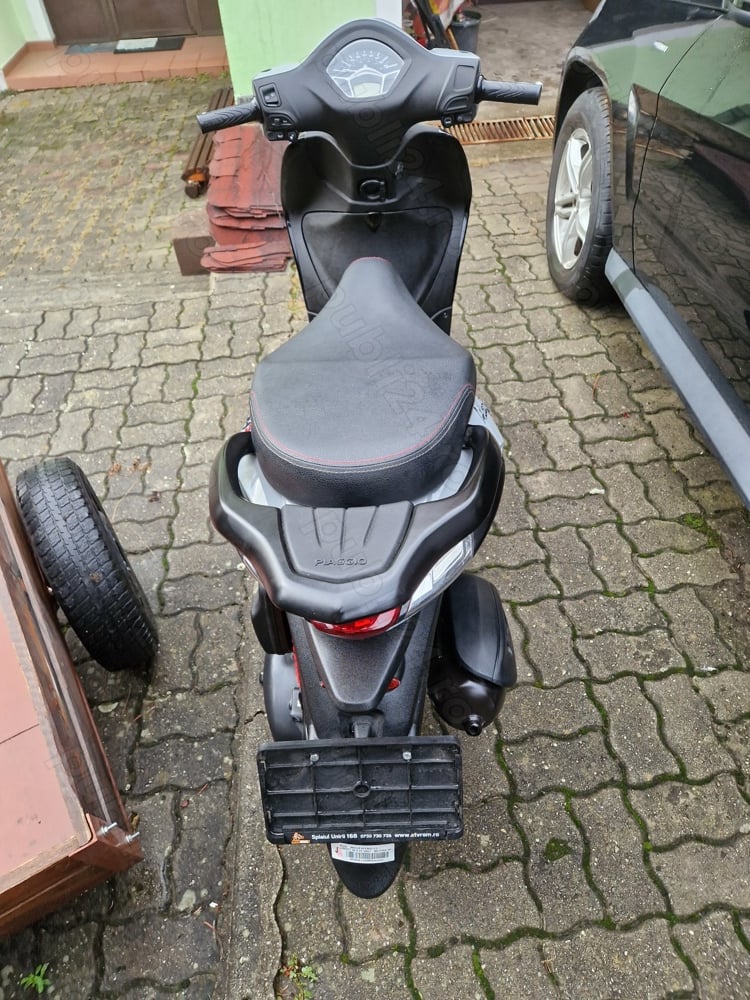 Scuter Piaggio Liberty S