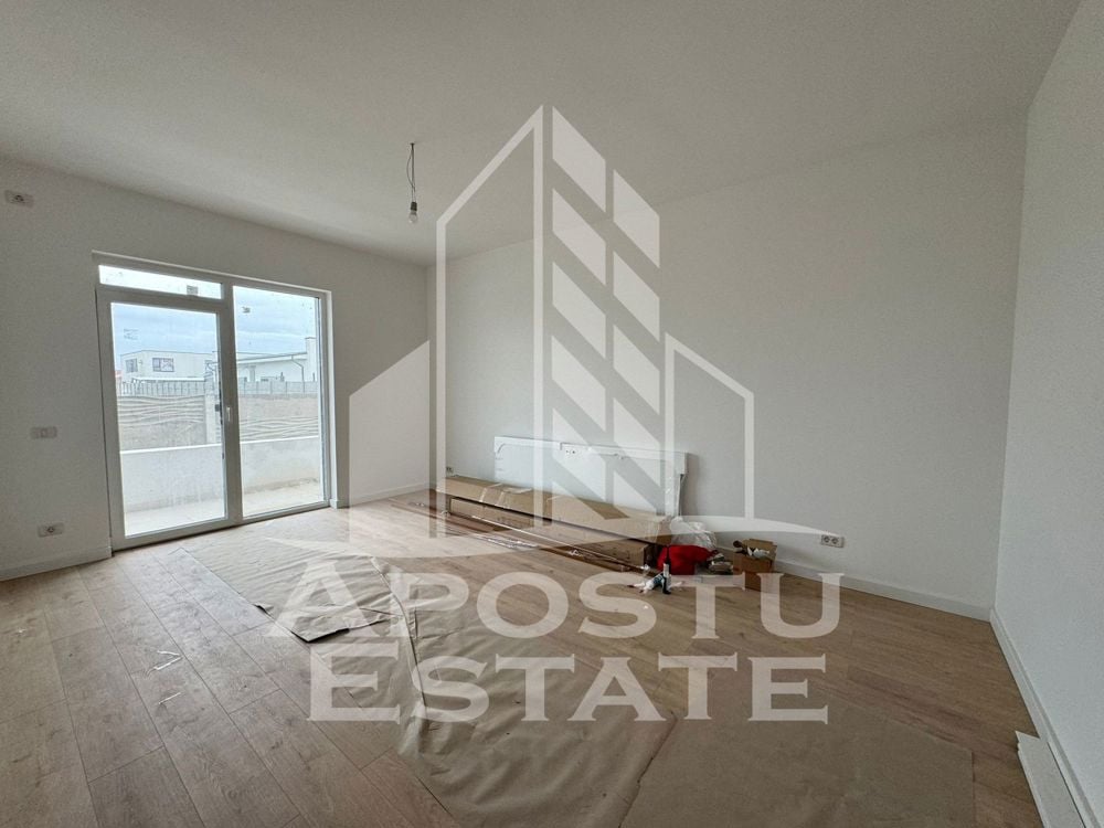 Apartament decomandat cu 2camere si gradina proprie de 50mp.C. Urseni.