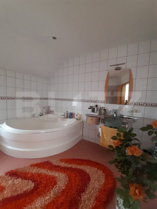 Casa mobilata lux, cu 4 camere in Sacele - Brasov