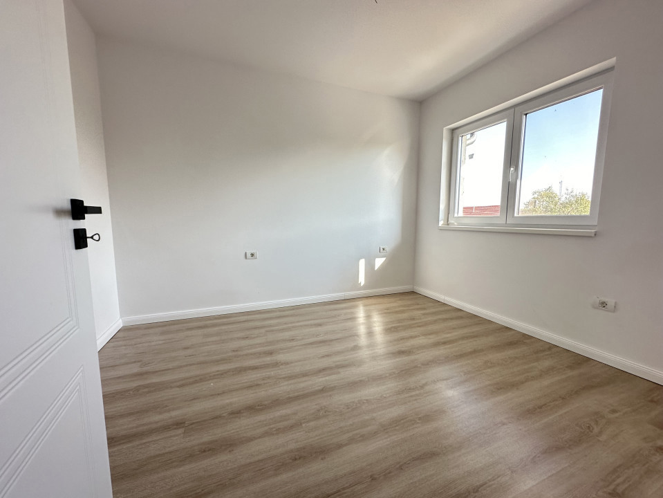 Casa insiruita spatioasa, 4 camere, 105 mp utili, Sanandrei 