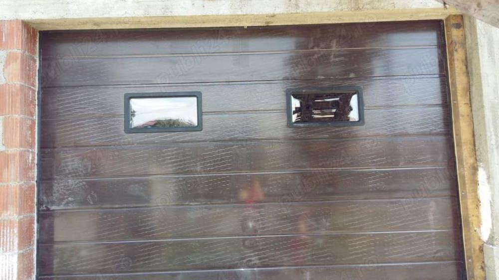 usi de garaj de fabrica 