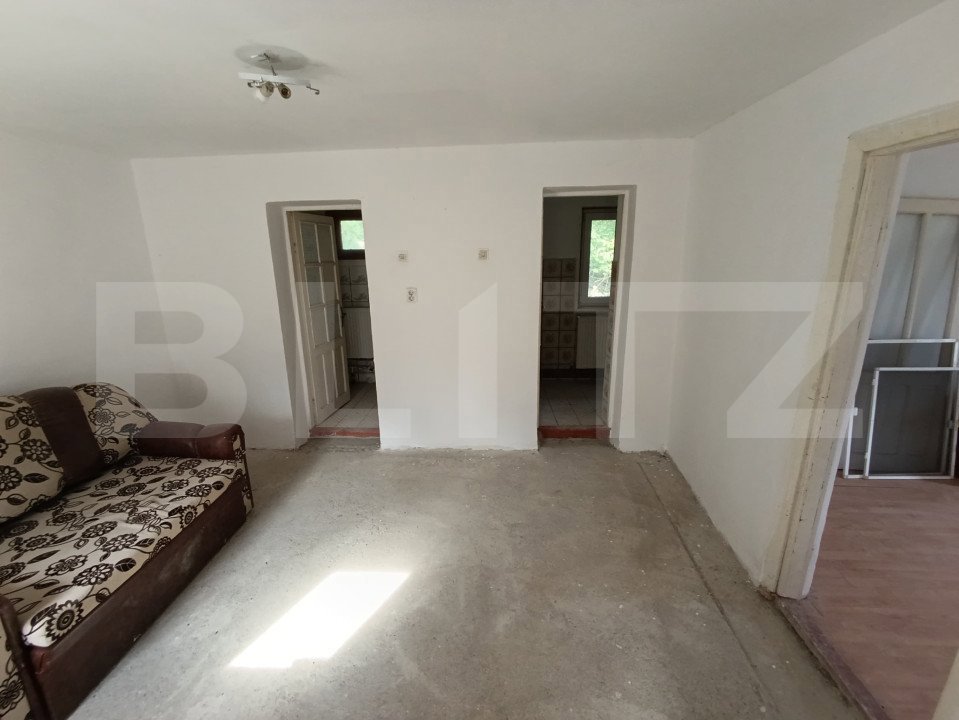 Casă 2 camere, terasa, curte ,zona liniștită lângă pădure