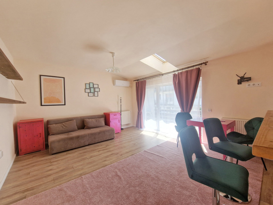 Apartament o camera, str. Eroilor, Parcare, centrala proprie, aer conditionat