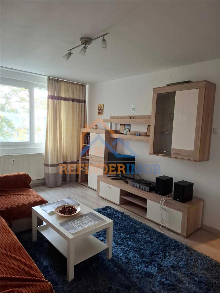 Vanzare apartament 3 camere zona Rahova-Salaj