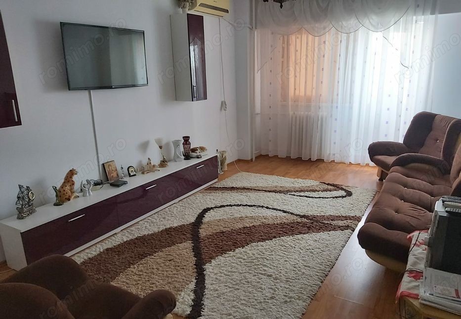 Apartament 2 camere  zona Apusului, 