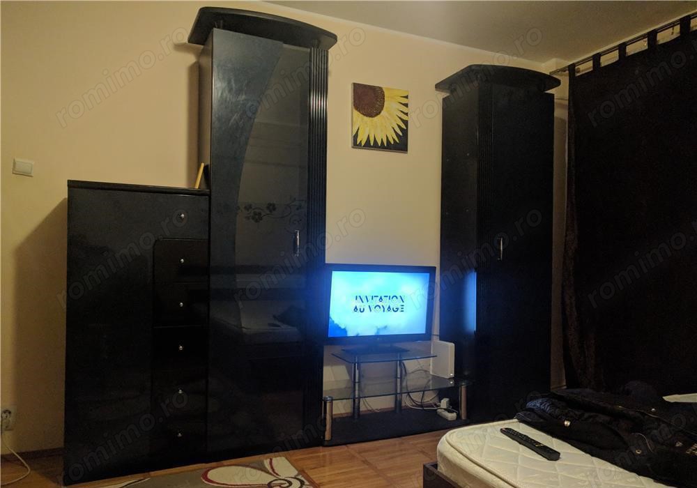 Garsoniera in zona Cantemir