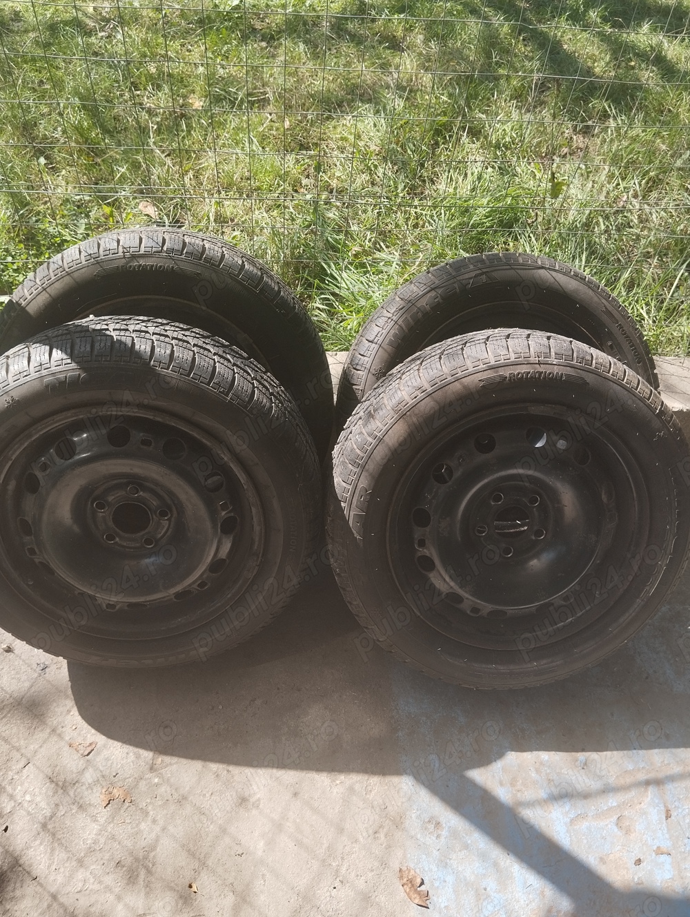 Set roti cu anvelope de  iarna VW POLO 6R