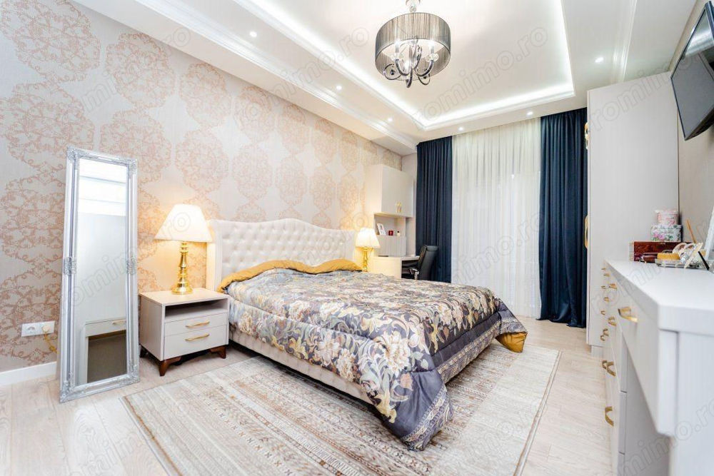 Apartament 3 camere în zona Tineretului -450 Euro lună