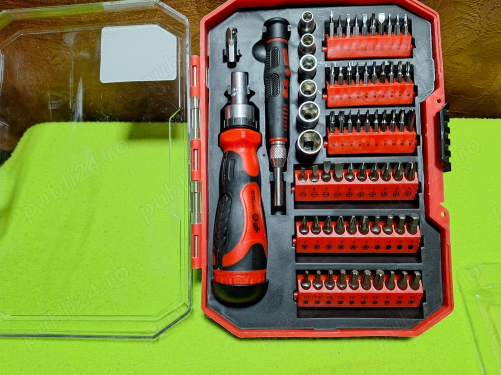Trusa surubelnite cu clichet, chei tubulare si set cu varfuri surubelnita   biti    Surubelnita exte