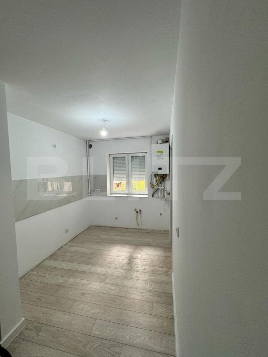 Apartament cu 3 Camere , 82 mp,  Zona Strada Careiului