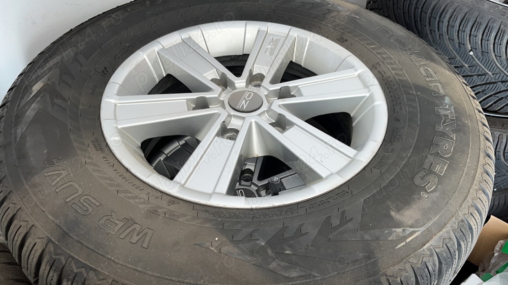 Set roti  Ford Ranger 