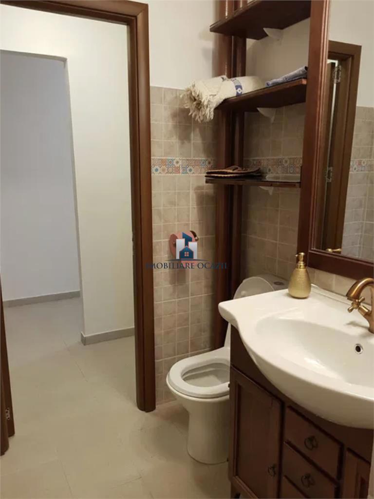 Vanzare Apartament 3 Camere Semidecomandat Berceni-Vatra Dornei