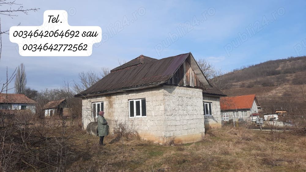 Vând casa în Comuna Frata