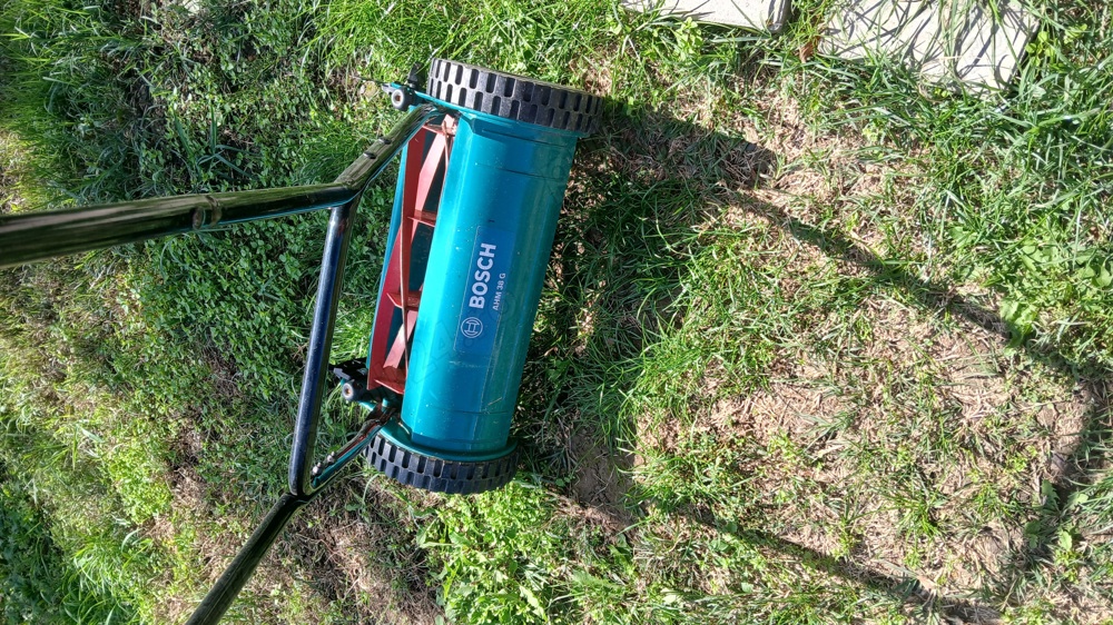 Masina de tuns iarba BOSCH manuala