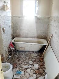 Preluari moloz, Decapări, demolari, etc