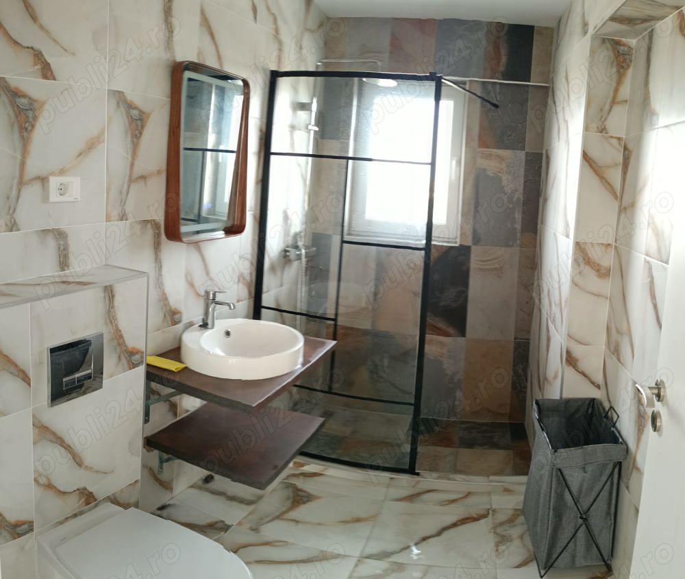 Vând apartament 2 camere