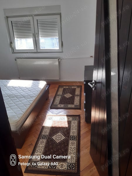 Apartament 2 camere decomandat Aradului etaj 4 acoperis tigla langa Piata Verde amenajat centrala