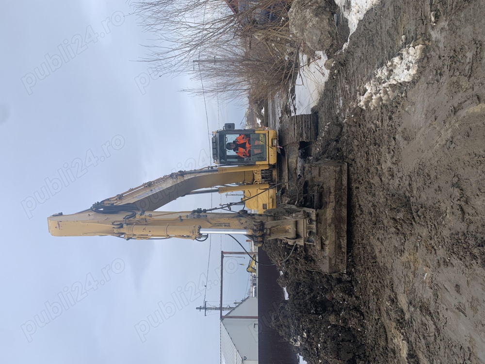 Excavatorist mașinist utilaje caut de muncă.