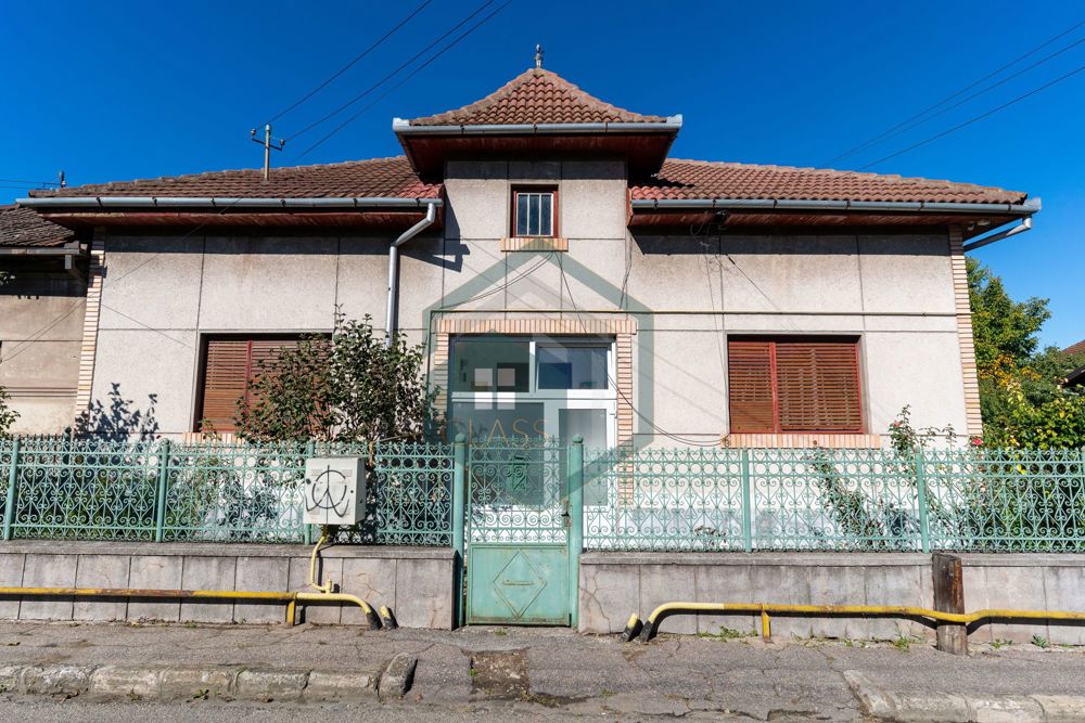 Casă/Vilă de vânzare în municipiul Hunedoara, zonă centrală