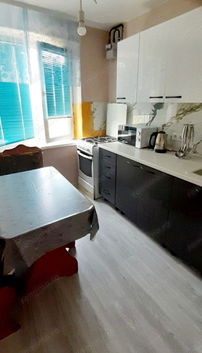 spre închiriere apartament cu 2 camere în zona Berceni