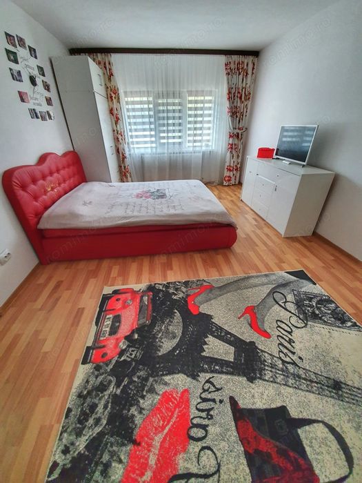 De inchiriat apartament   cu 2 camere zona Bucovina 