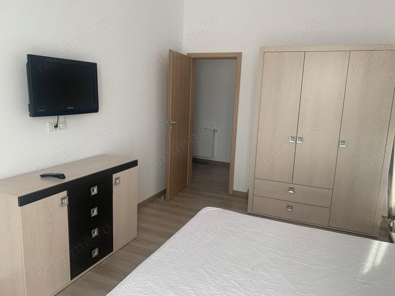 apartament  cu 2 camere utilat si mobilat complet zona Cetatii