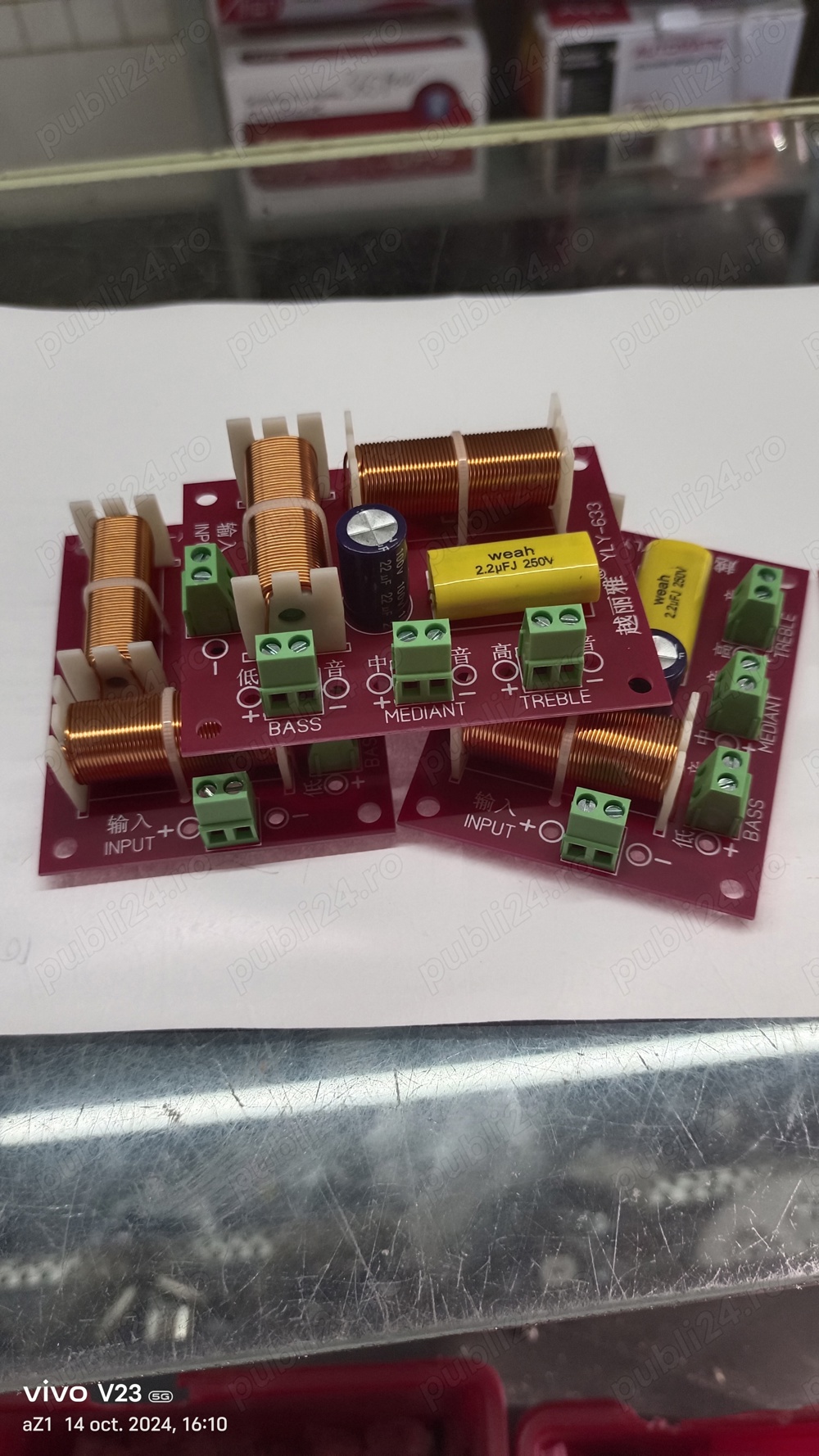 vand filtre de boxe pe 3cai de 350w 