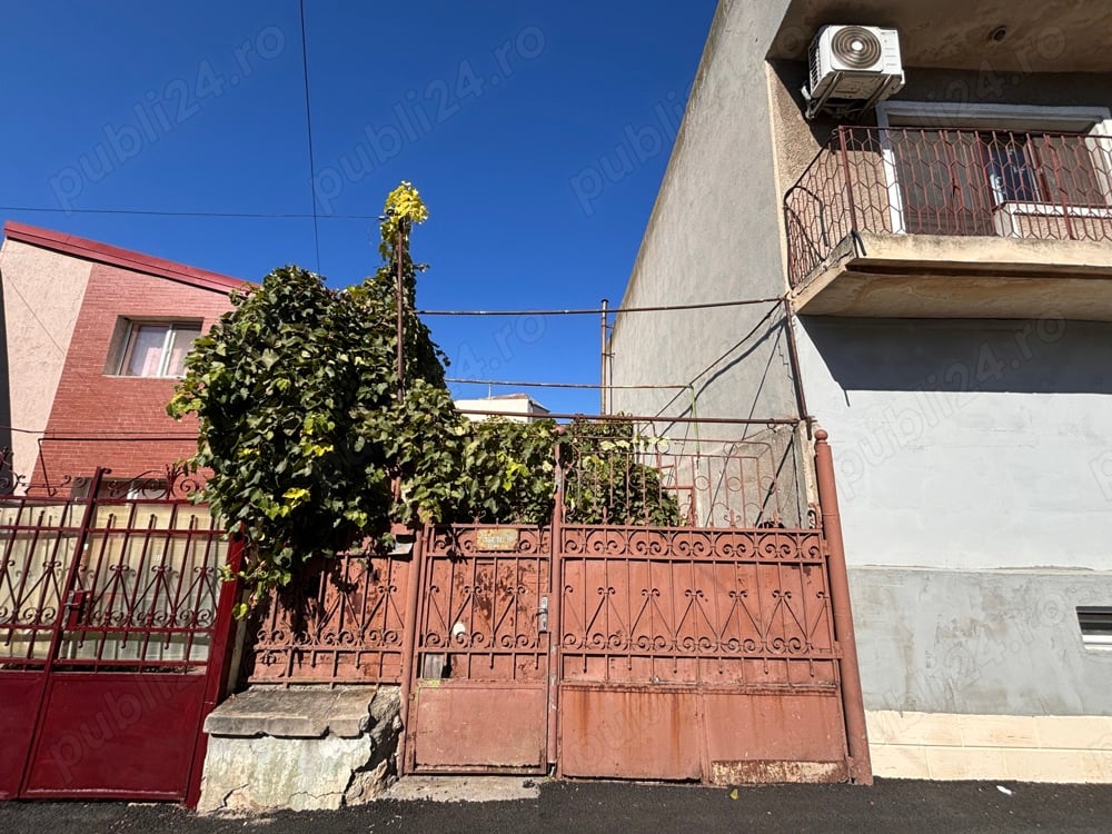 Casă de vânzare (renovabilă) - Faleză Nord, teren 161mp