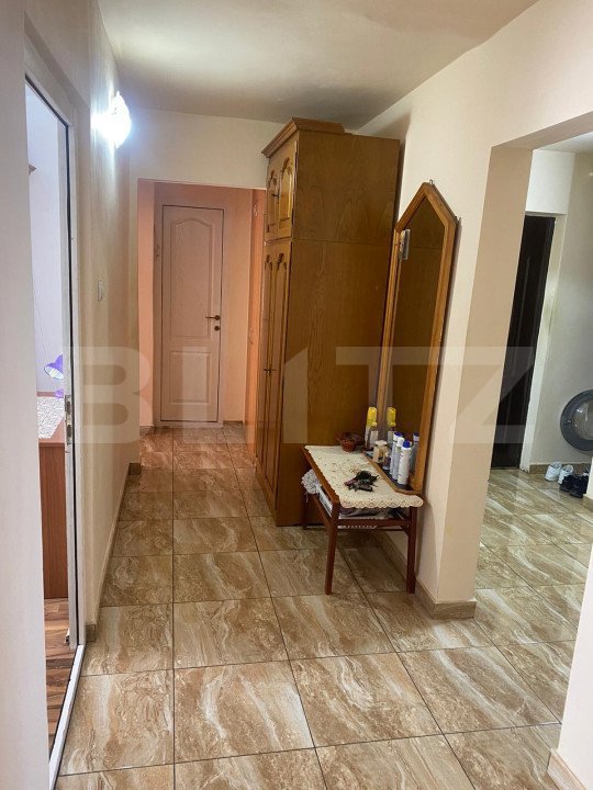 Apartament central de  4 camere ,decomandat,cartier Ștefan cel Mare Apartament central de  4 camere ,decomandat,cartier Ștefan cel Mare