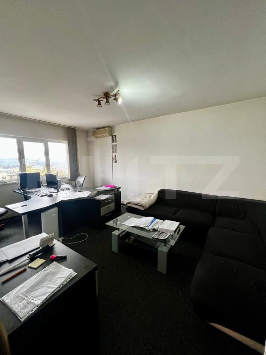 Apartament de 3 camere, 65 mp, decomandat, plus uscatorie, Piata Zorilor