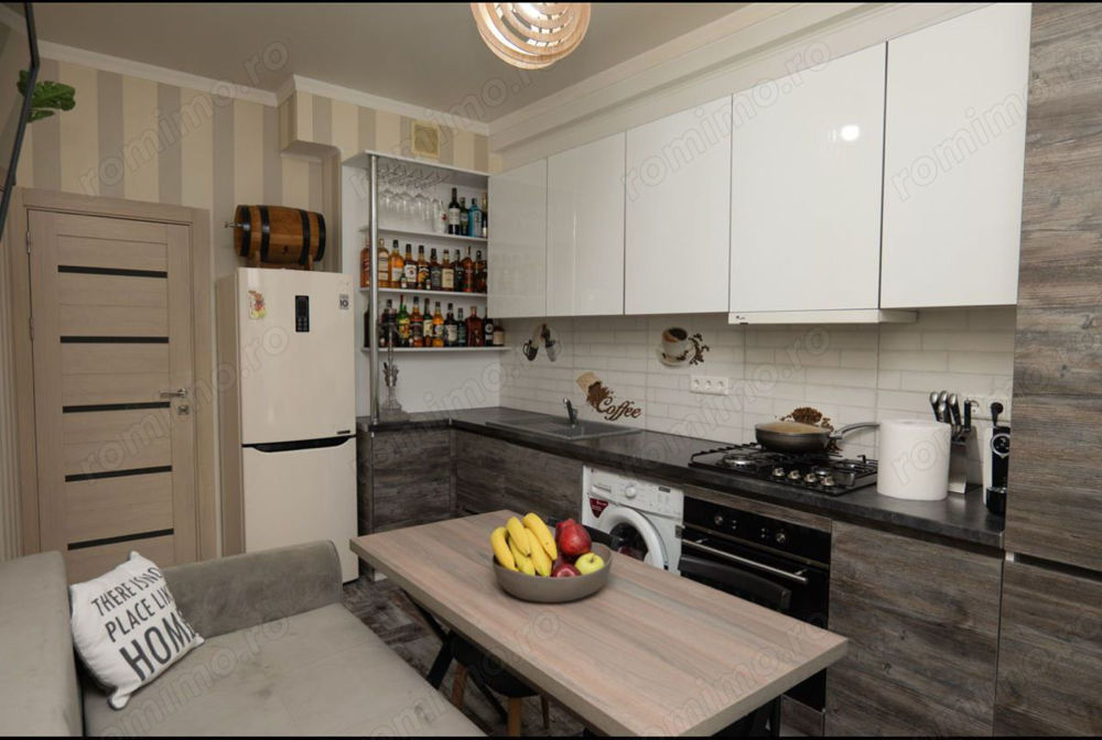 Garsoniera de inchiriat Piata Victoriei