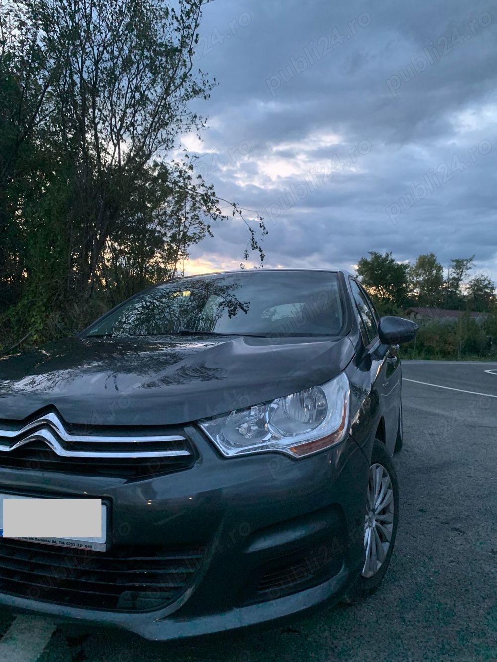 Vând Citroen C4