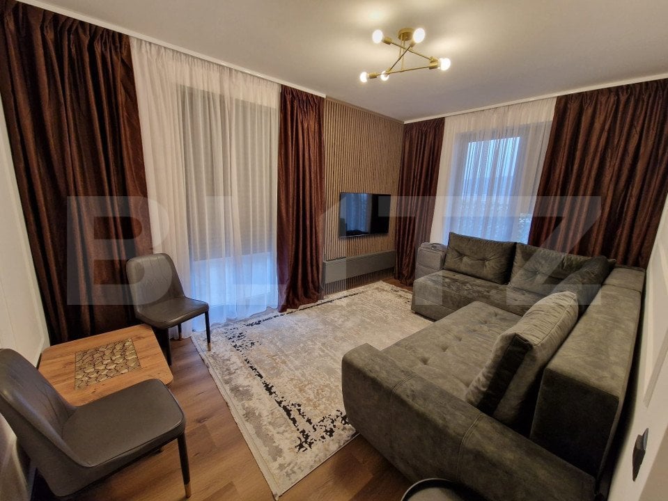 Apartament 3 camere, 82 mp, 2 terase, parcare, zona Frunzișului