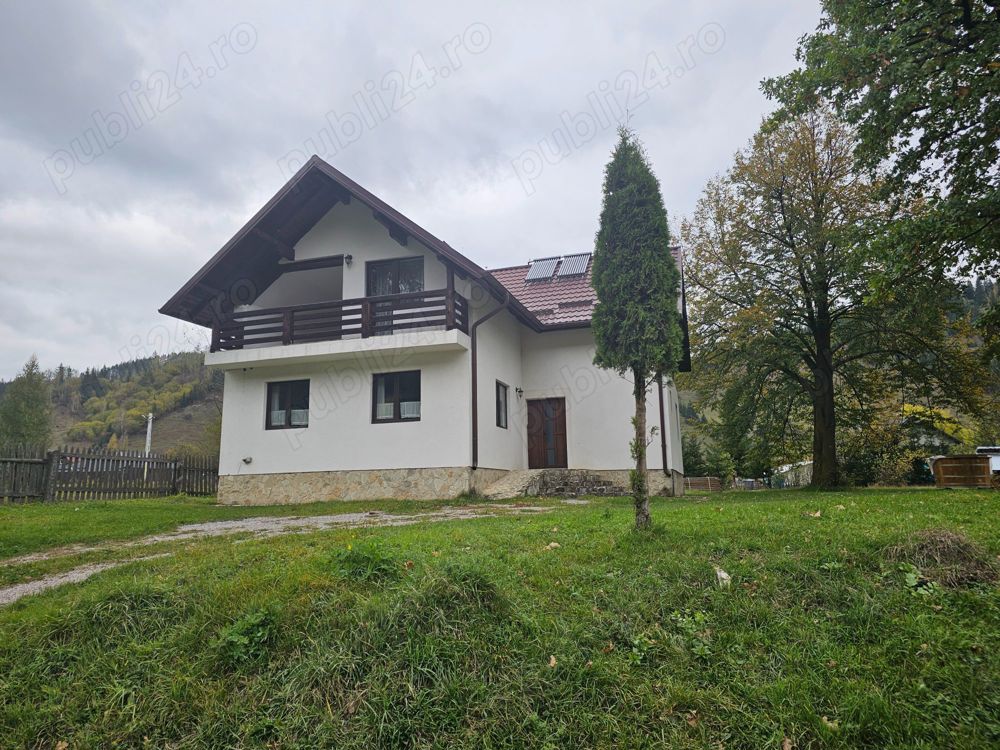 Casa de vanzare in Bucovina Comuna Fundu Moldovei