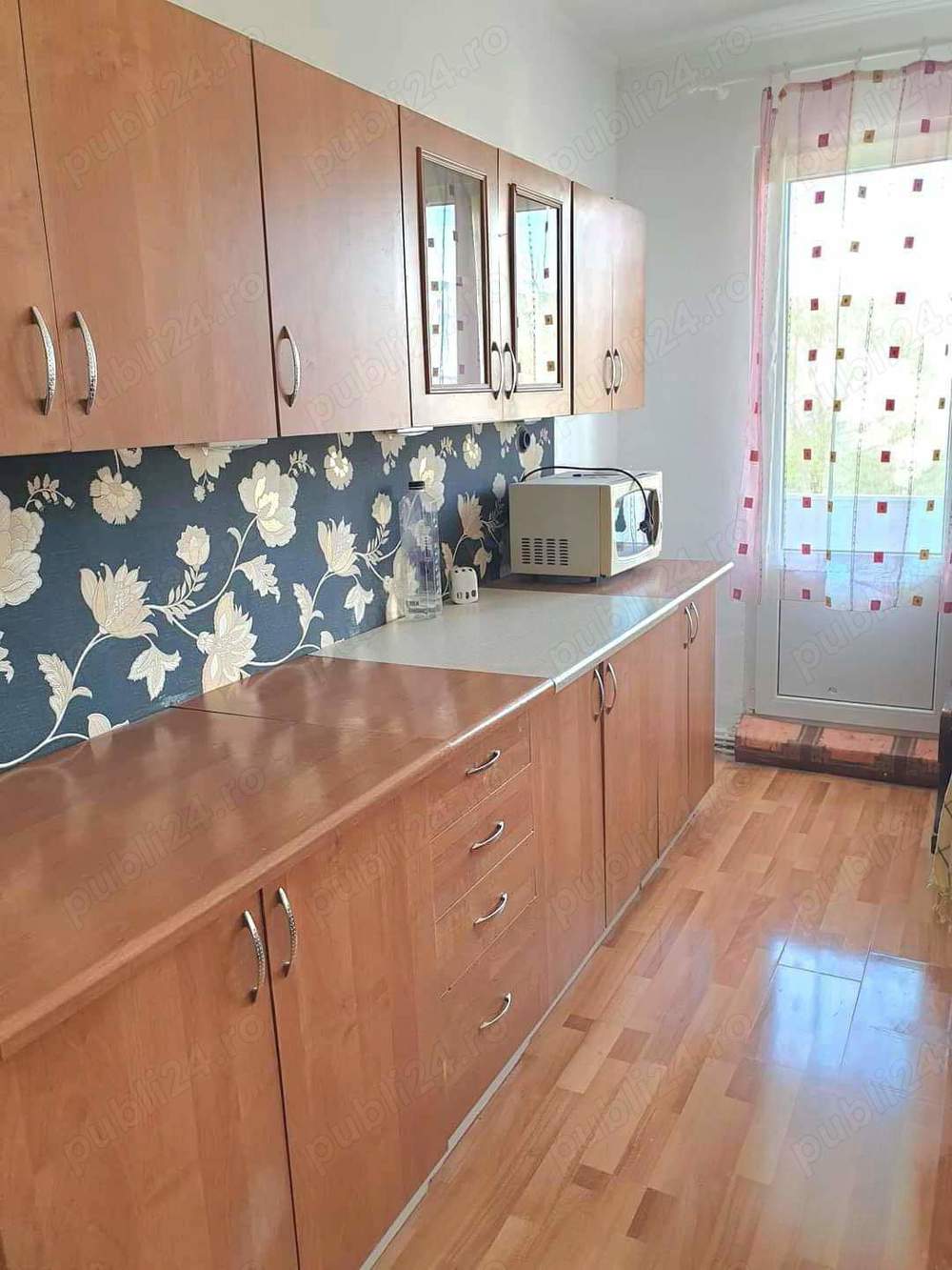 Vând apartament cu 2 camere în Târnaveni