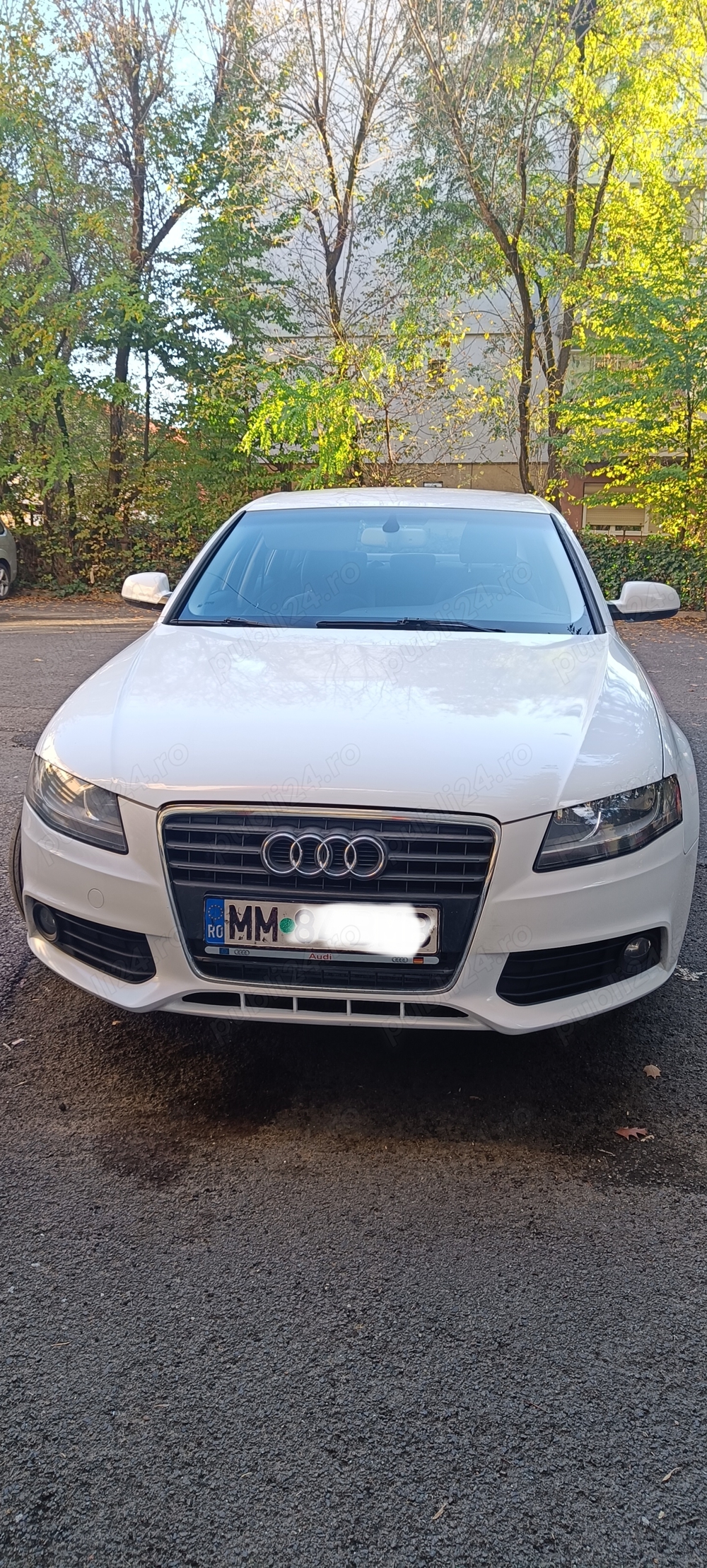 Vând Audi A4 2010 2.0 tdi