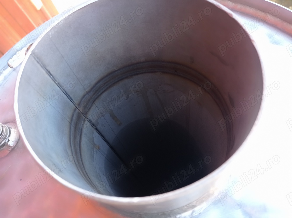 Vând instalație de produs apă caldă,pe lemne!