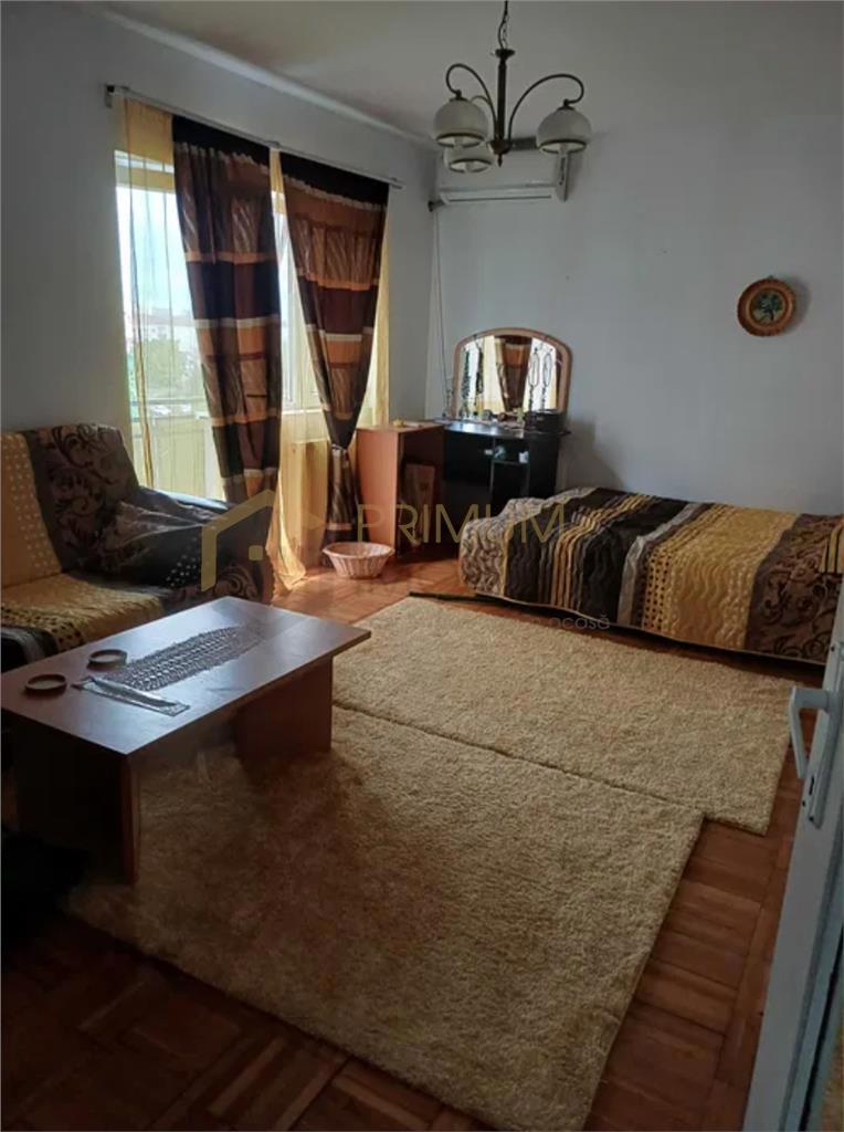 Apartament 2 camere decomandat, mobilat si utilat, Calea Torontalului, etaj 4 4