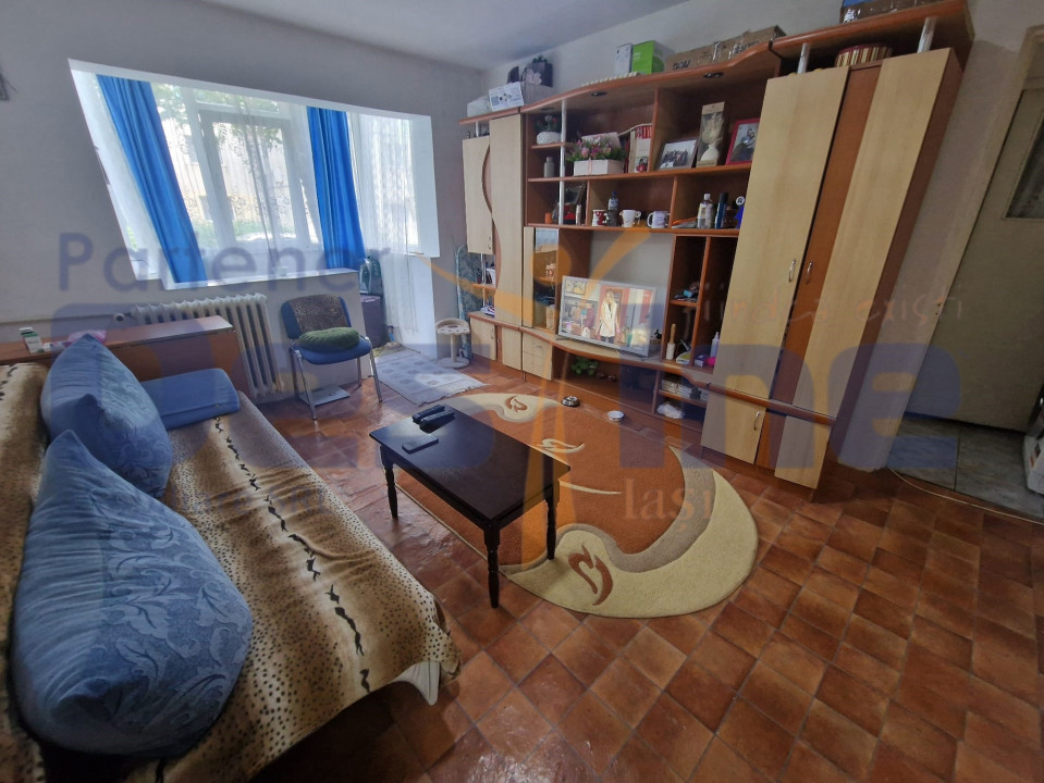 ZIMBRU, Apartament 2 camere, semidecomandat