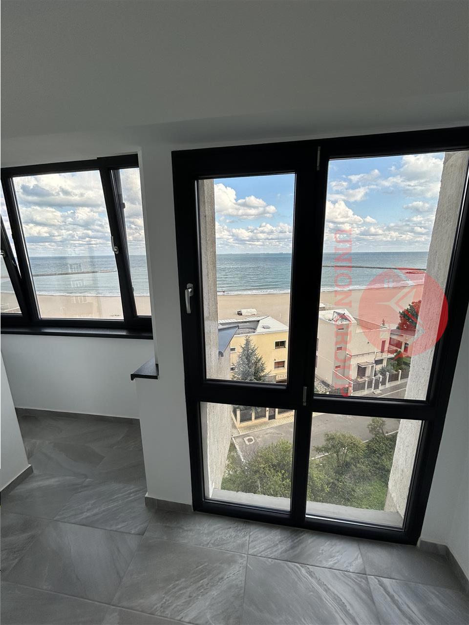 Apartament 3 camere lux, vedere superba la mare, Faleza Nord