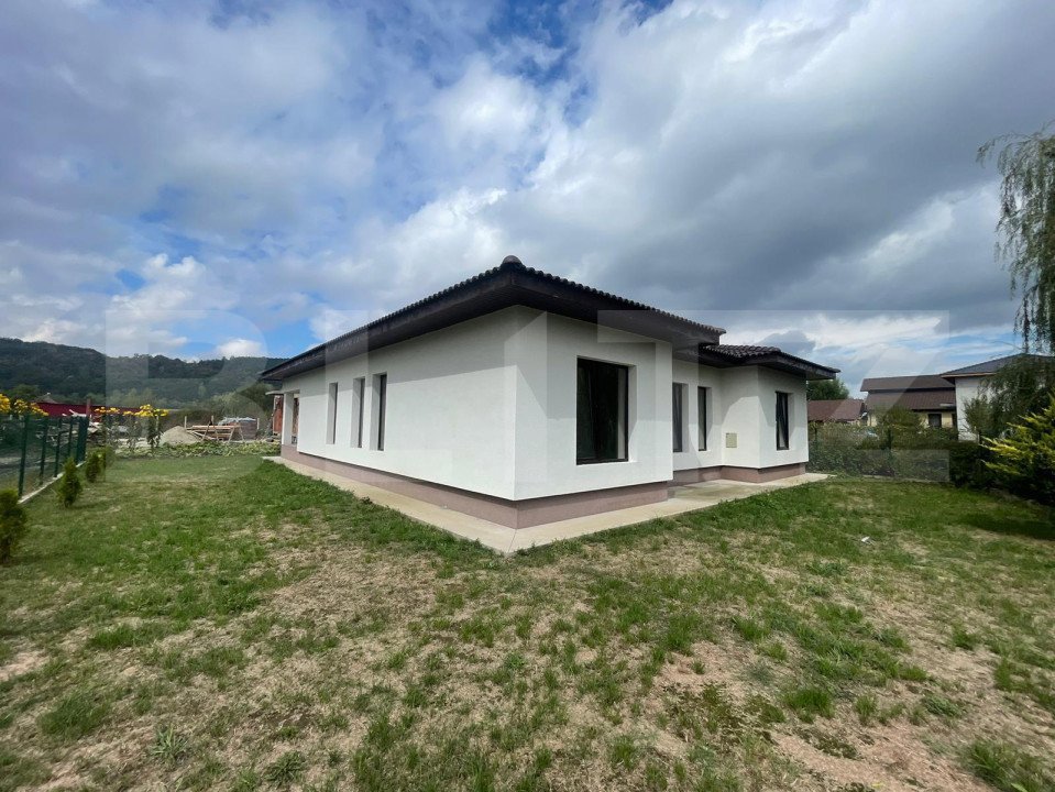 Casa, 4 camere, 600 mp teren, cartier Sisesti