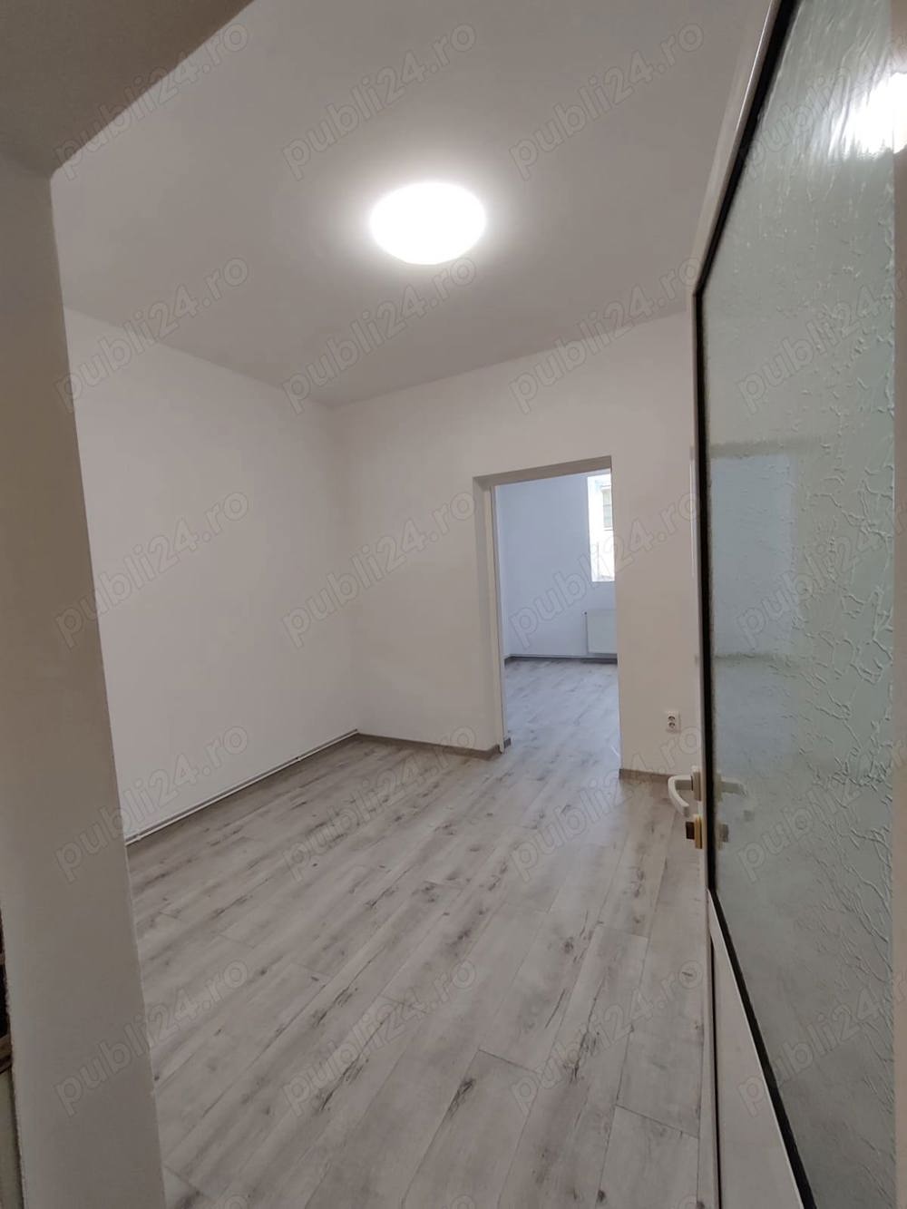 Apartament în zona Dâmbovița - Iosefin cu centrala termica proprie